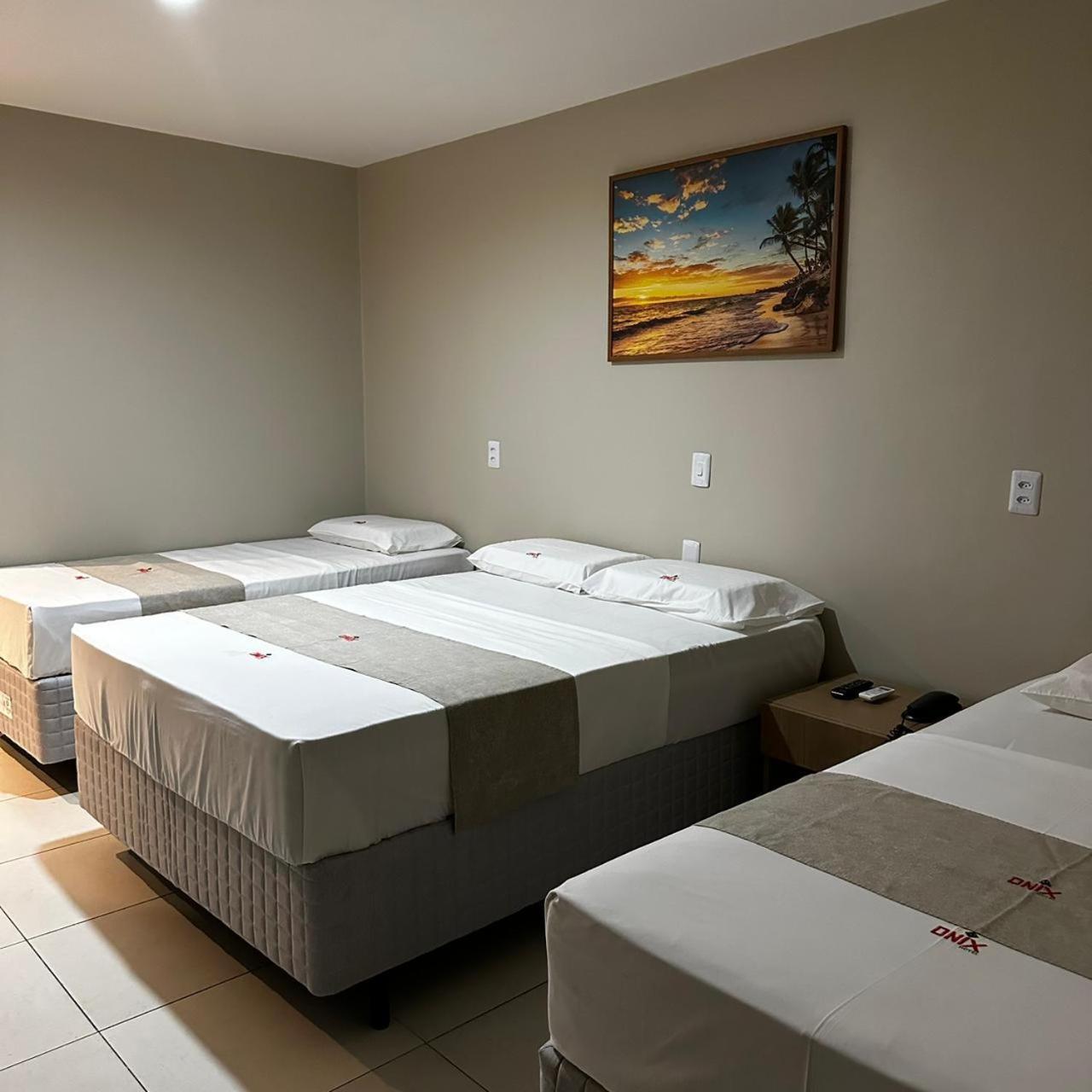 Onix Hotel Aeroporto Лауру-ди-Фрейтас Экстерьер фото