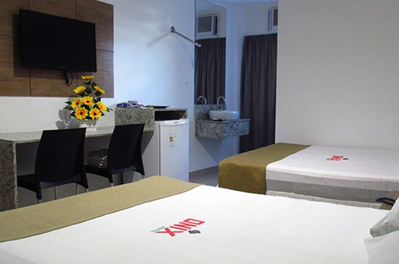 Onix Hotel Aeroporto Лауру-ди-Фрейтас Экстерьер фото