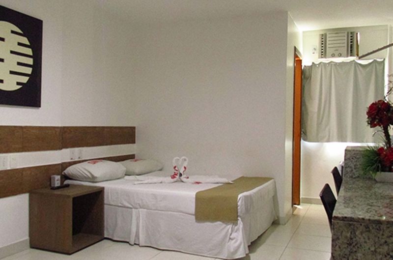 Onix Hotel Aeroporto Лауру-ди-Фрейтас Экстерьер фото